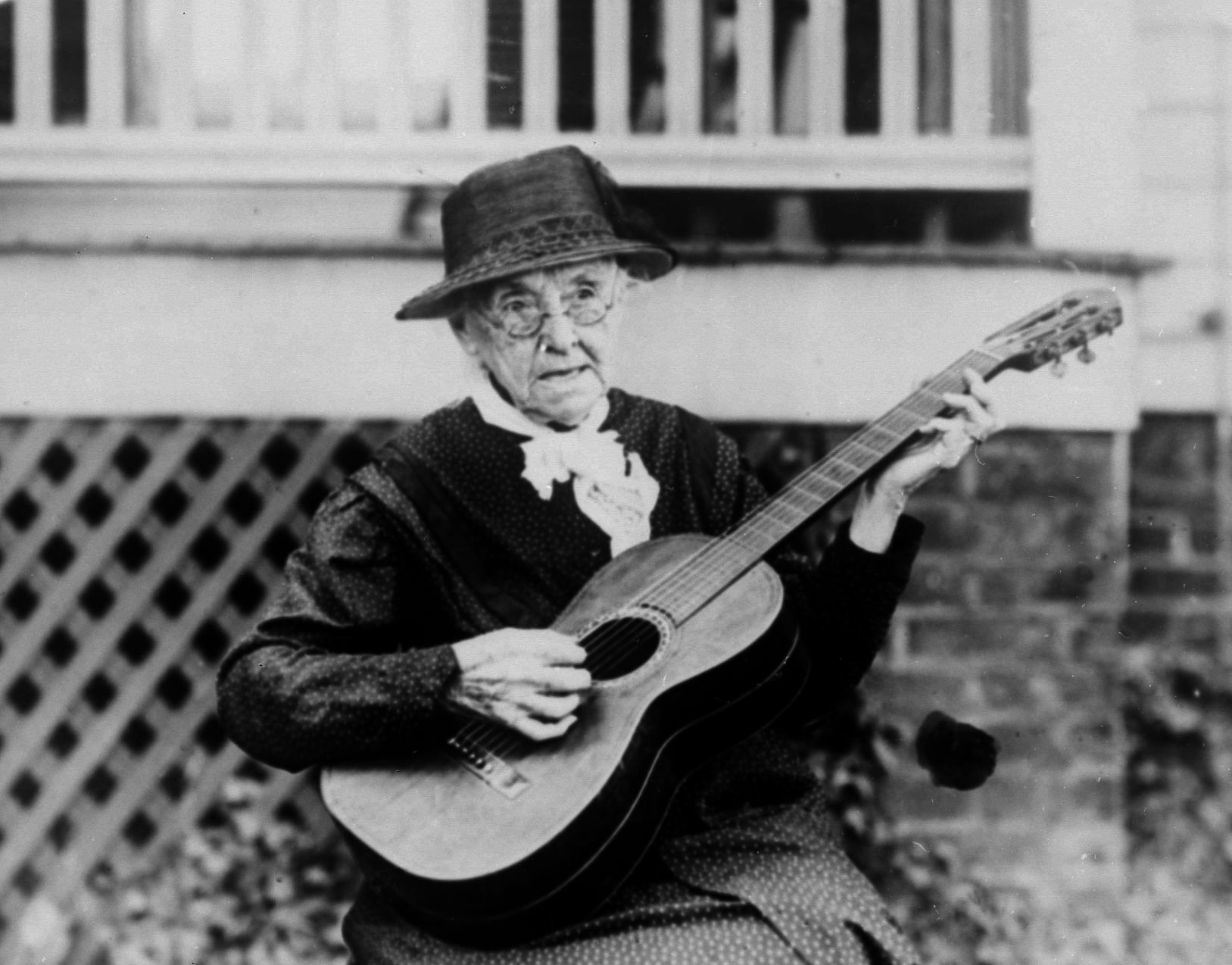 1922: Rebecca Latimer Felton